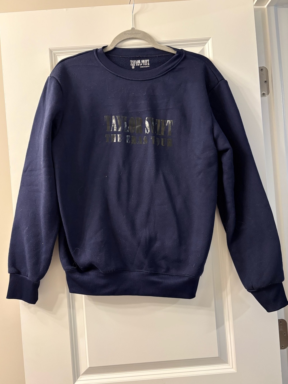Taylor Swift Eras Tour Navy Crewneck Sweatshirt Size Medium